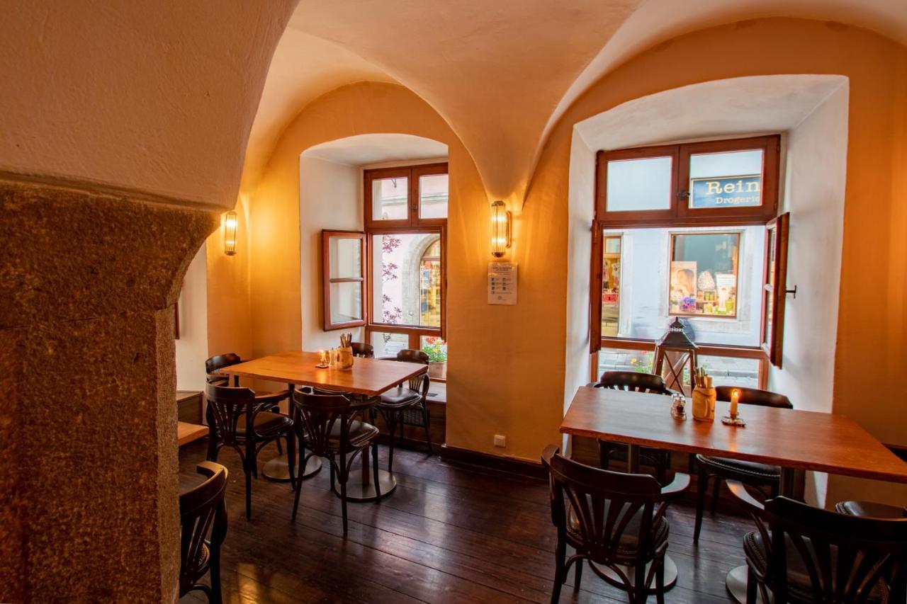 Gaestehaus Am Weissen Turm Rothenburg ob der Tauber Esterno foto